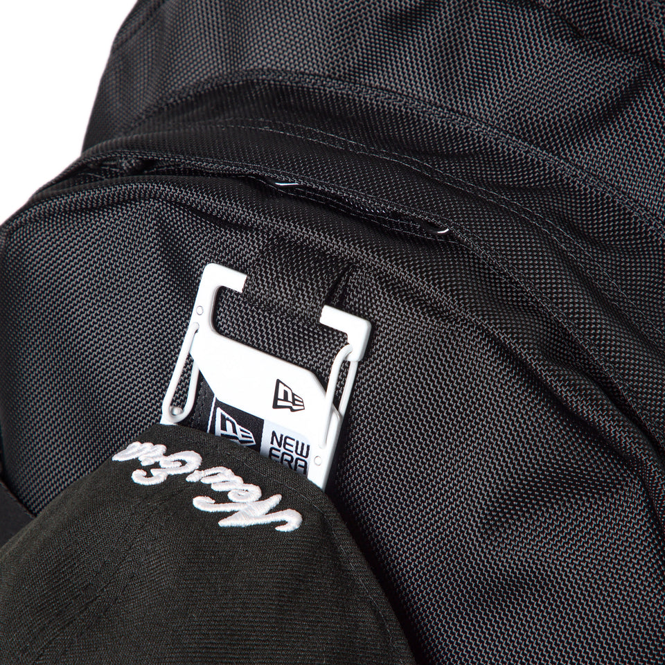 キャリアパック 35L 1680D NEW NE LOGO ブラック | NEW ERA ニューエラ公式オンラインストア