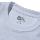 キッズ Youth 半袖 テック Tシャツ Old English ホワイト | パフォーマンスアパレル | NEW ERA ニューエラ公式オンラインストア