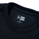 キッズ Youth 半袖 テック Tシャツ Old English ブラック | パフォーマンスアパレル | NEW ERA ニューエラ公式オンラインストア