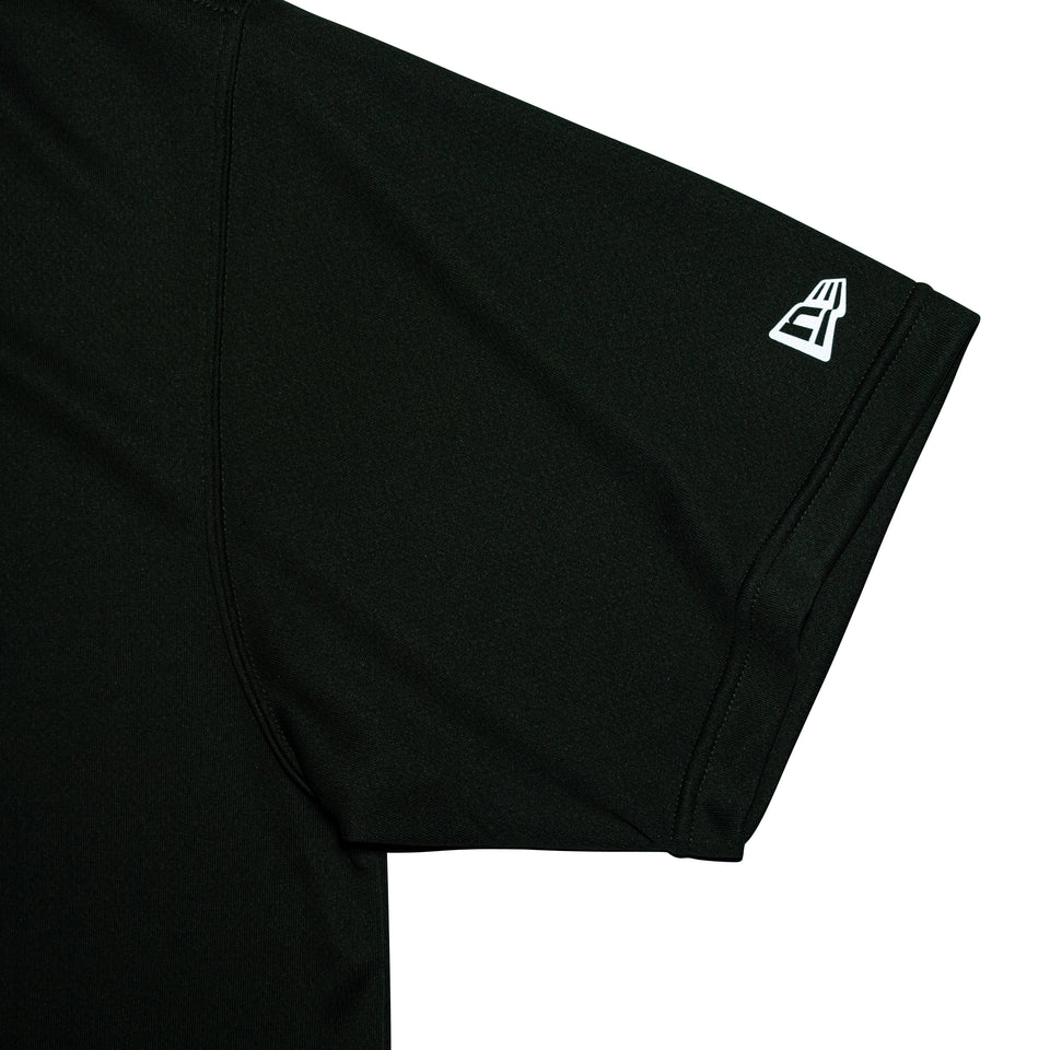 半袖 テック Tシャツ　Rear Archive オリーブ レギュラーフィット | パフォーマンスアパレル | NEW ERA ニューエラ公式オンラインストア