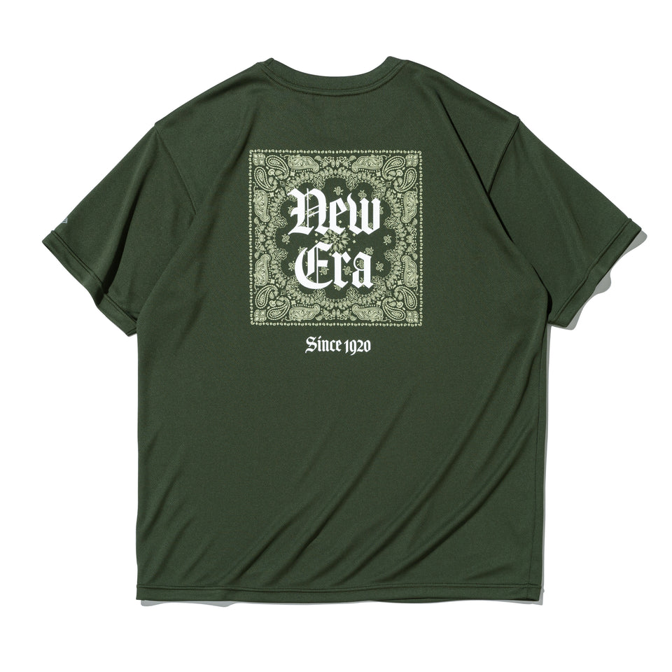 半袖 テック Tシャツ Old English オリーブ レギュラーフィット | パフォーマンスアパレル | NEW ERA ニューエラ公式オンラインストア