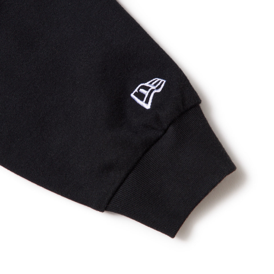 長袖 オーバーサイズド ウォーム フラッグロゴ Tシャツ ブラック | アウトドア | NEW ERA ニューエラ公式オンラインストア