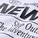 長袖 オーバーサイズド ユーティリティ Tシャツ Step Outside The Adventure Begins ホワイト|アウトドア | NEW ERA ニューエラ公式オンラインストア