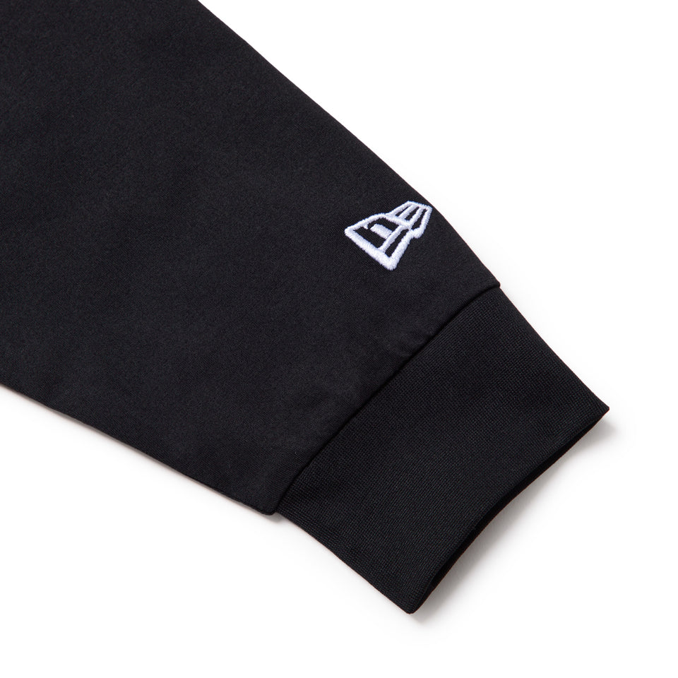 長袖 オーバーサイズド ユーティリティ Tシャツ Step Outside The Adventure Begins ブラック|アウトドア | NEW ERA ニューエラ公式オンラインストア