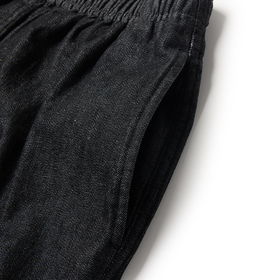デニム イージーパンツ BLACK LABEL SS26 ブラック | NEW ERA ニューエラ公式オンラインストア