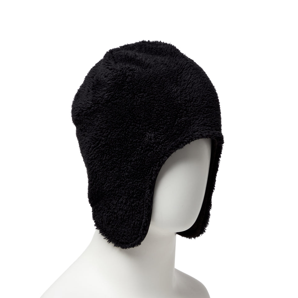 イヤーフラップ ビーニー リバーシブル Mink Fleece ブラック | アウトドア | NEW ERA ニューエラ公式オンラインストア