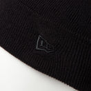 キッズ Youth ベーシック カフニット レイズド フラッグロゴ ブラック | NEW ERA ニューエラ公式オンラインストア