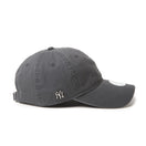 Women's 9TWENTY ロングバイザー ニューヨーク・ヤンキース サイドミニメタルロゴ スチールクラウド|ゴルフ | NEW ERA ニューエラ公式オンラインストア