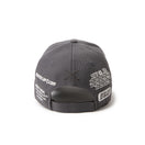 9FORTY Archive Logo ダークグラファイト | ゴルフ | NEW ERA ニューエラ公式オンラインストア