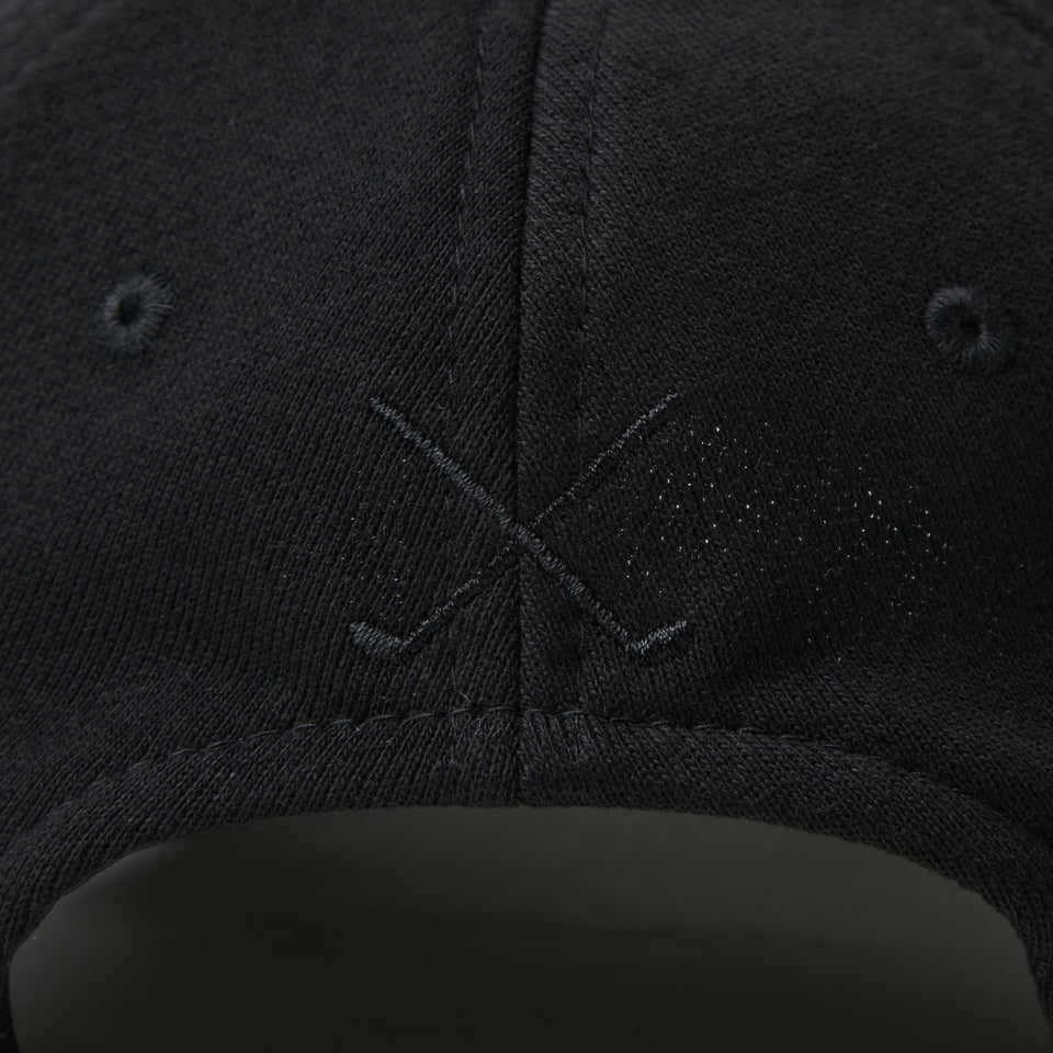 9FORTY A-Frame スウェット College Logo ブラック|ゴルフ | NEW ERA ニューエラ公式オンラインストア