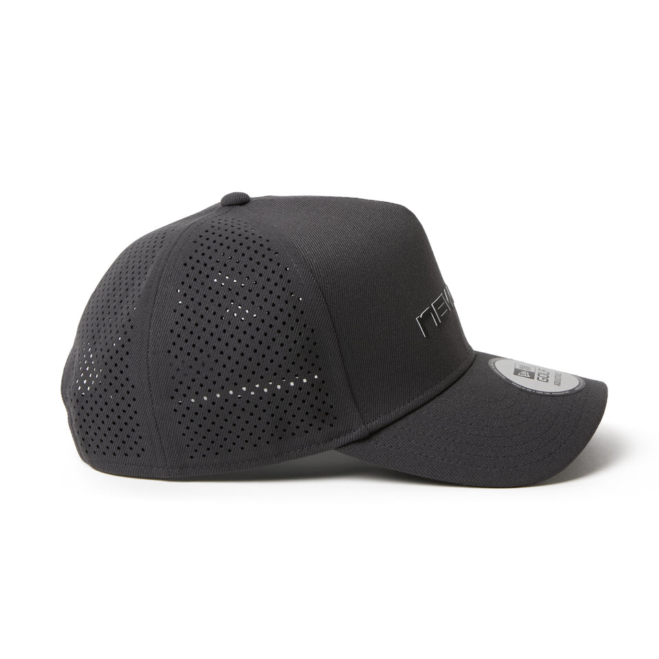 9FORTY A-Frame レーザーパーフォレーティッド ブランドネームロゴ グラファイト | ゴルフ | NEW ERA ニューエラ公式オンラインストア