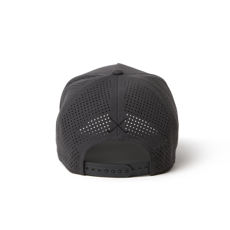 9FORTY A-Frame レーザーパーフォレーティッド ブランドネームロゴ グラファイト | ゴルフ | NEW ERA ニューエラ公式オンラインストア