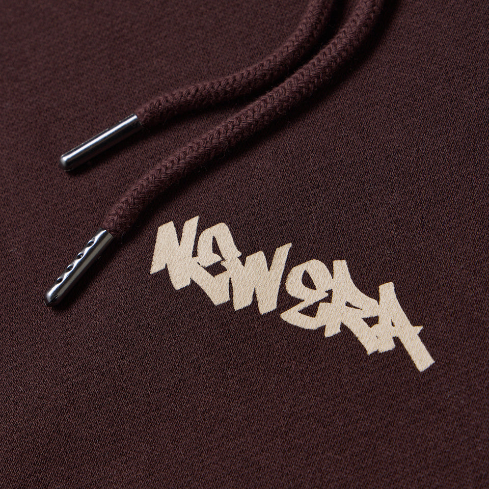 オーバーサイズド スウェット プルオーバー フーディー Tagging Logo バーントウッド | NEW ERA ニューエラ公式オンラインストア