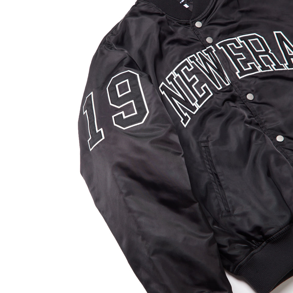 ナイロン バーシティジャケット NEW ERA ブラック | NEW ERA ニューエラ公式オンラインストア