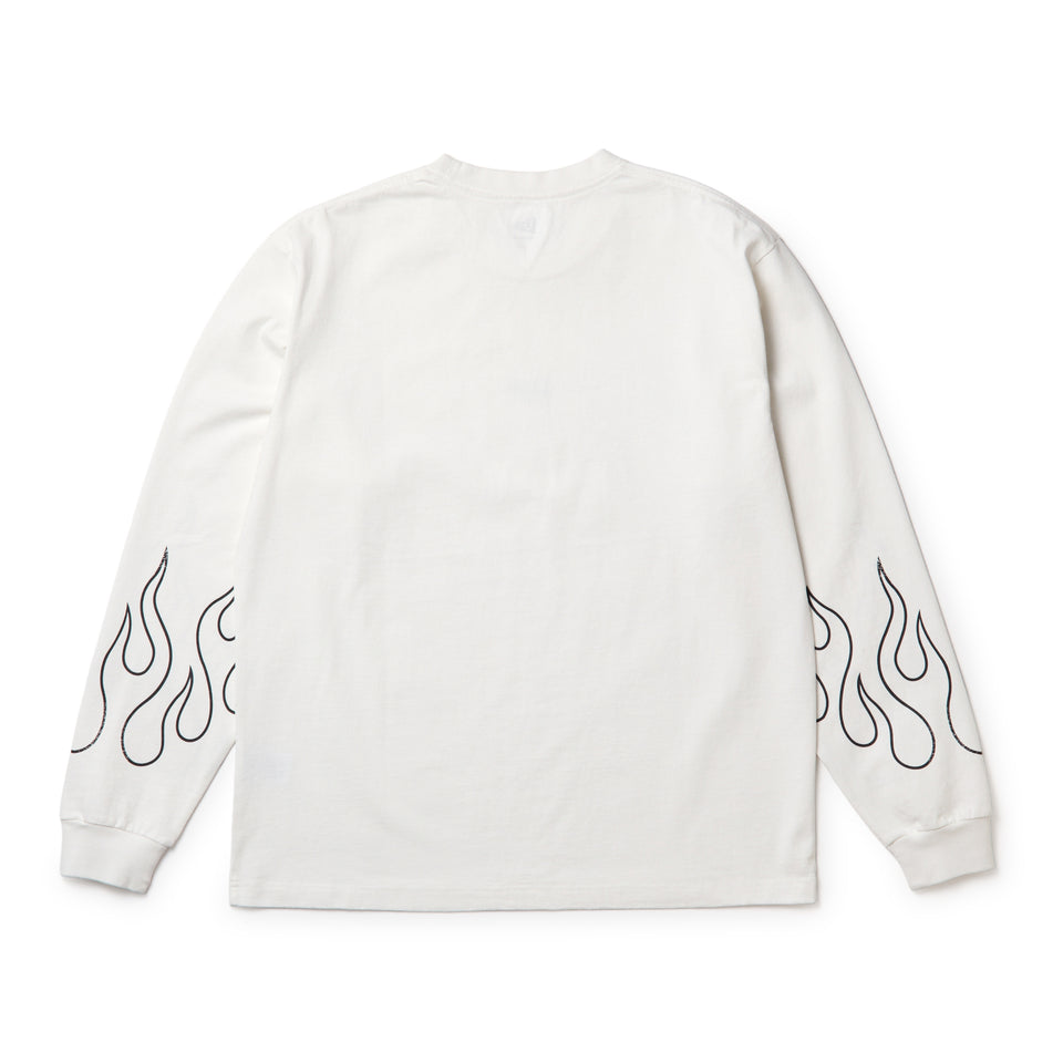 長袖 ウォッシュド コットン Tシャツ The Flame オフホワイト | NEW ERA ニューエラ公式オンラインストア