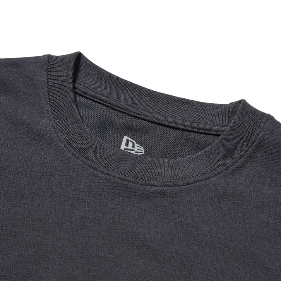長袖 オーバーサイズド パフォーマンス Tシャツ MCMXX グラファイト | NEW ERA ニューエラ公式オンラインストア