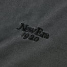 長袖 オーバーサイズド ガーメントダイ コットン Tシャツ NEW ERA 1920 ダークグレー | NEW ERA ニューエラ公式オンラインストア