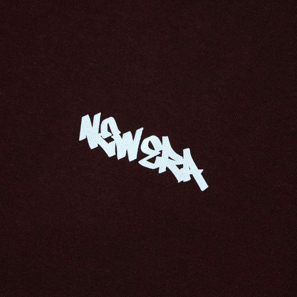 長袖 オーバーサイズド コットン Tシャツ Tagging Logo バーントウッド | NEW ERA ニューエラ公式オンラインストア