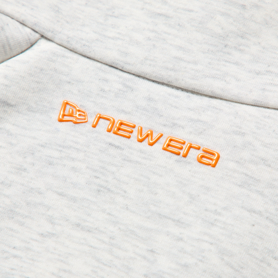 テック スウェット ハーフジップ プルオーバー Emboss Logo オートミール|ゴルフ | NEW ERA ニューエラ公式オンラインストア