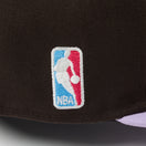 59FIFTY ソフトバックラム BLACK LABEL SS26 ロサンゼルス・レイカーズ ブラウン パープルバイザー | NEW ERA ニューエラ公式オンラインストア