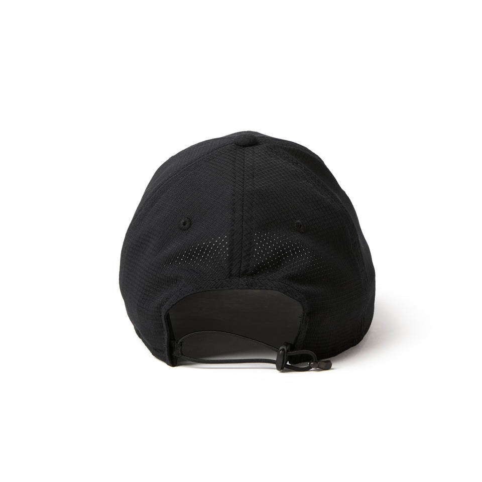 Women's 9TWENTY Dot Air Wordmark Logo ブラック｜パフォーマンスアパレル | NEW ERA ニューエラ公式オンラインストア