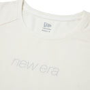 Women's 長袖 ミドルレングス Tシャツ アイボリー｜パフォーマンスアパレル | NEW ERA ニューエラ公式オンラインストア