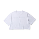Women's ハーフスリーブ テック Tシャツ Brand Name Logo ホワイト｜パフォーマンスアパレル | NEW ERA ニューエラ公式オンラインストア