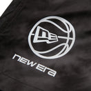 バスケットボール ウーブン ショートパンツ Round Ball Brand Name Logo タイダイ ブラック/ダークグレー｜パフォーマンスアパレル | NEW ERA ニューエラ公式オンラインストア