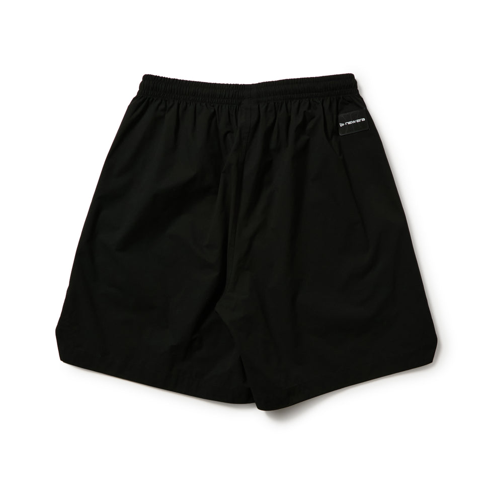 バスケットボール ウーブン ショートパンツ Round Ball Brand Name Logo ブラック｜パフォーマンスアパレル | NEW ERA ニューエラ公式オンラインストア