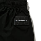 バスケットボール ウーブン ショートパンツ Round Ball Brand Name Logo ブラック｜パフォーマンスアパレル | NEW ERA ニューエラ公式オンラインストア