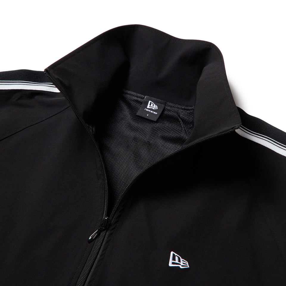 バスケットボール ウォームアップ ジャケット Brand Name Logo ブラック｜パフォーマンスアパレル | NEW ERA ニューエラ公式オンラインストア