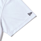 バスケットボール 半袖 テック Tシャツ Round Ball Brand Name Logo ホワイト｜パフォーマンスアパレル | NEW ERA ニューエラ公式オンラインストア