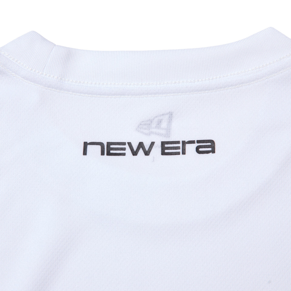 バスケットボール 長袖 オーバーサイズド テック Tシャツ Round Ball Logo ホワイト｜パフォーマンスアパレル | NEW ERA ニューエラ公式オンラインストア