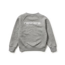 キッズ Youth テックスウェット クルーネック ブランドネームロゴ グレー｜パフォーマンスアパレル | NEW ERA ニューエラ公式オンラインストア