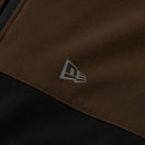 シェルジャケット VERTICAL LOGO ブラウン｜パフォーマンスアパレル | NEW ERA ニューエラ公式オンラインストア