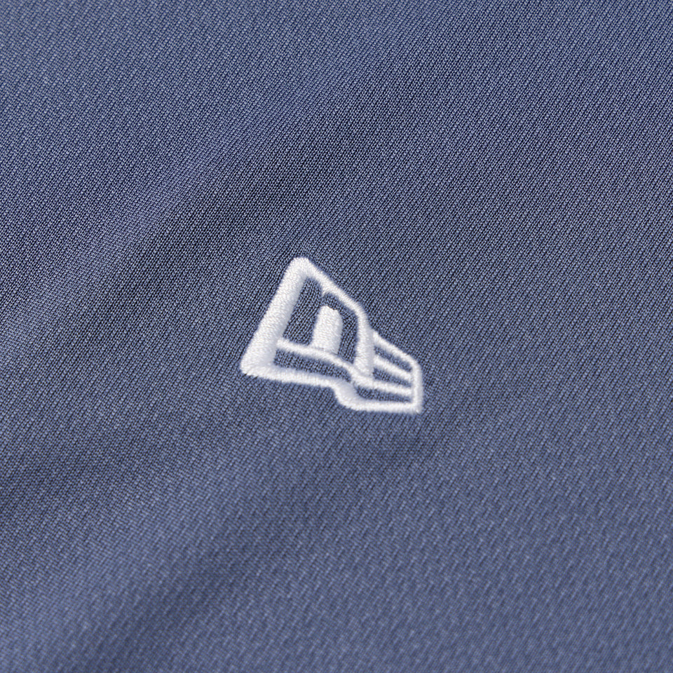 長袖 テック Tシャツ Sleeve Logo スレート｜パフォーマンスアパレル | NEW ERA ニューエラ公式オンラインストア