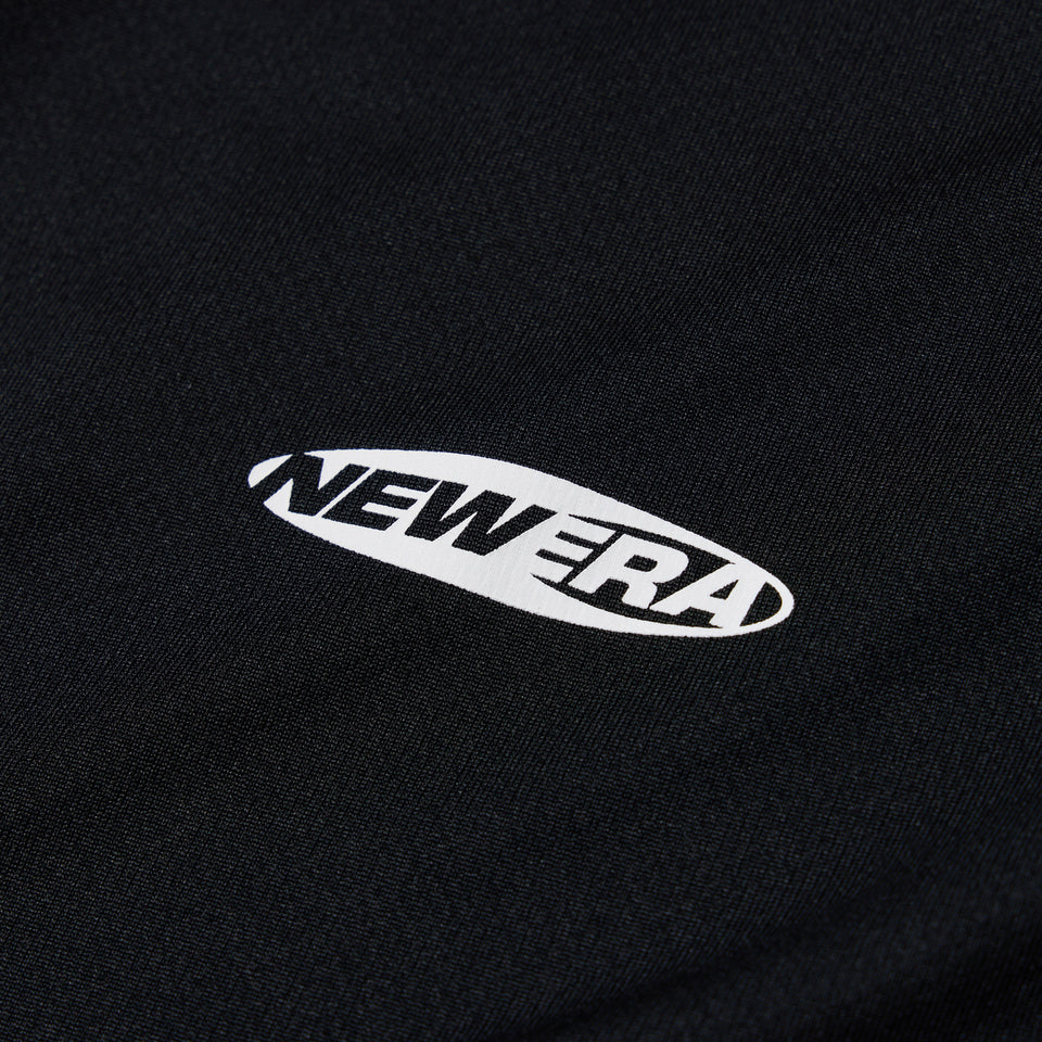 長袖 テック Tシャツ Oval Logo ブラック｜パフォーマンスアパレル | NEW ERA ニューエラ公式オンラインストア