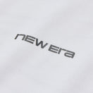 長袖 オーバーサイズド パフォーマンス Tシャツ Flag Oval Logo ホワイト｜パフォーマンスアパレル | NEW ERA ニューエラ公式オンラインストア