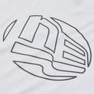 長袖 オーバーサイズド パフォーマンス Tシャツ Flag Oval Logo ホワイト｜パフォーマンスアパレル | NEW ERA ニューエラ公式オンラインストア