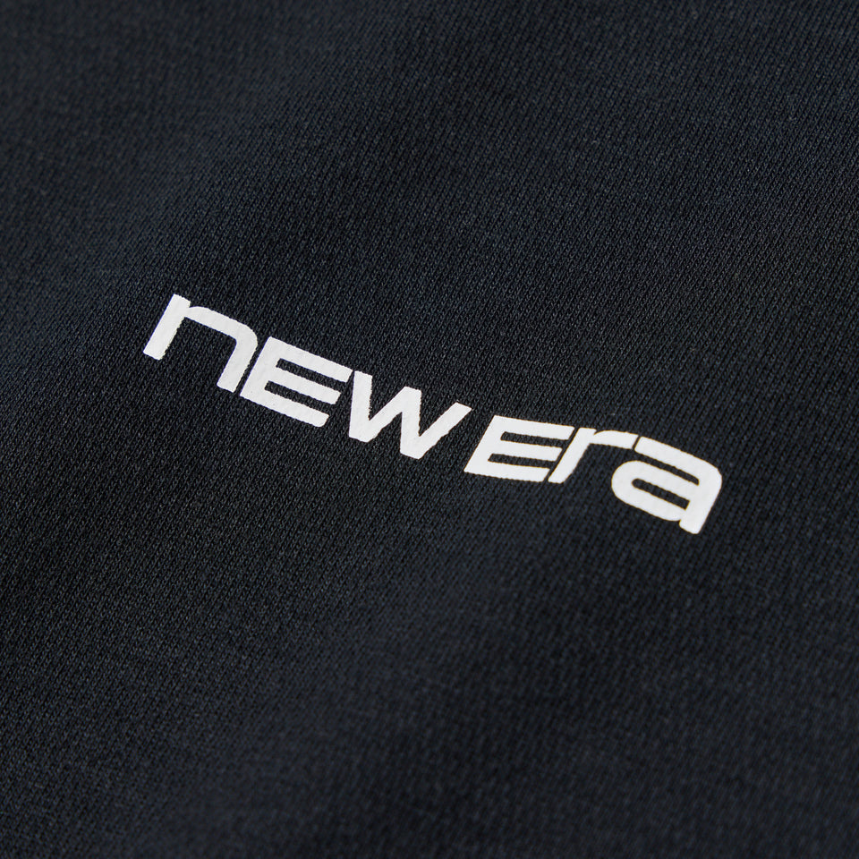 長袖 オーバーサイズド パフォーマンス Tシャツ Flag Oval Logo ブラック｜パフォーマンスアパレル | NEW ERA ニューエラ公式オンラインストア