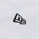長袖 オーバーサイズド パフォーマンス Tシャツ Box Logo ホワイト｜パフォーマンスアパレル | NEW ERA ニューエラ公式オンラインストア