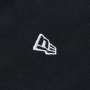 長袖 オーバーサイズド パフォーマンス Tシャツ Box Logo ブラック｜パフォーマンスアパレル | NEW ERA ニューエラ公式オンラインストア