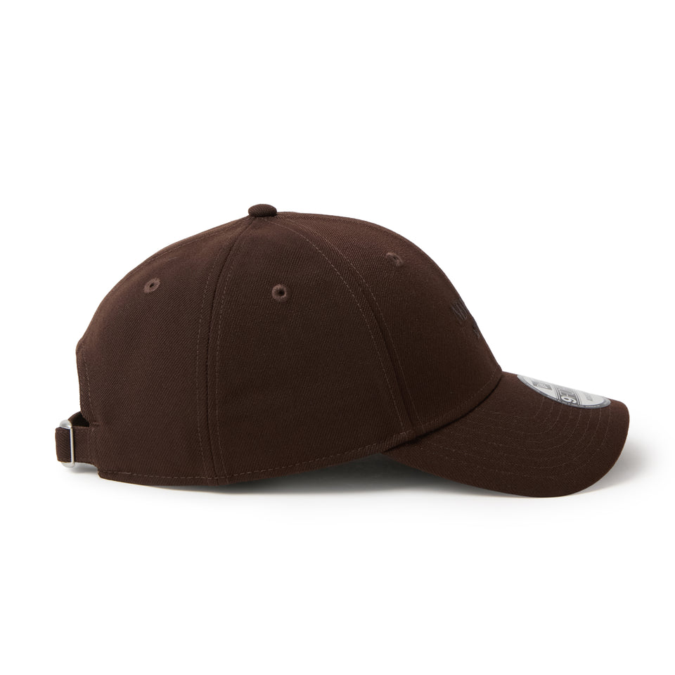9FORTY Banner Logo Tonal バーントウッド | NEW ERA ニューエラ公式オンラインストア