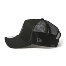 9FORTY A-Frame トラッカー Old English ブラック | NEW ERA ニューエラ公式オンラインストア