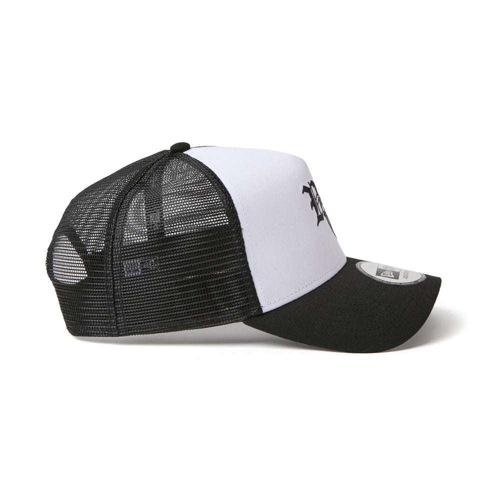 9FORTY A-Frame トラッカー Old English 2-Tone ホワイト/ブラック | NEW ERA ニューエラ公式オンラインストア