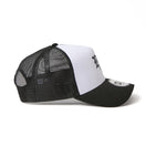 9FORTY A-Frame トラッカー Old English 2-Tone ホワイト/ブラック | NEW ERA ニューエラ公式オンラインストア