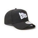 9FORTY A-Frame Word Mark Flag ブラック | NEW ERA ニューエラ公式オンラインストア