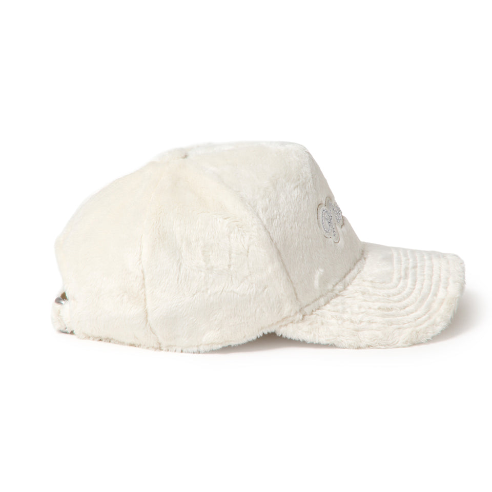 9FORTY A-Frame Micro Fur ラインストーン NEW ERA ロゴ ホワイト | NEW ERA ニューエラ公式オンラインストア