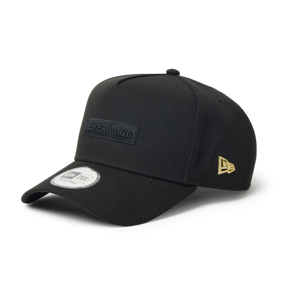 9FORTY A-Frame Metal Flag NEW ERA 1920 ブラック/ゴールド | NEW ERA ニューエラ公式オンラインストア
