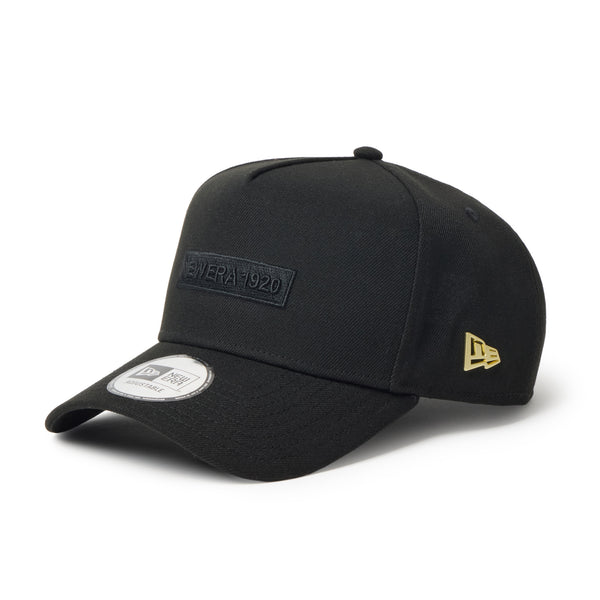 9FORTY A-Frame Metal Flag NEW ERA 1920 ブラック/ゴールド